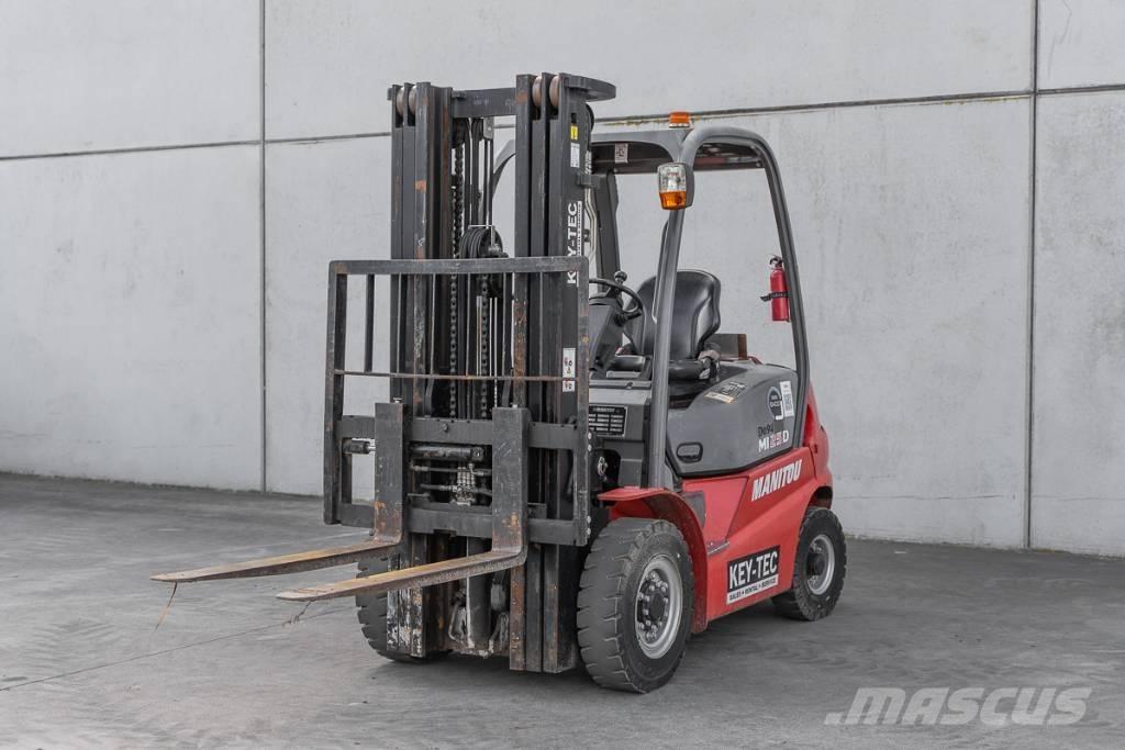 Manitou MI 25 D 柴油卡車