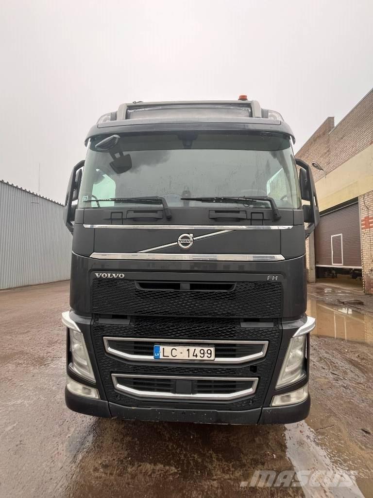 Volvo FH 木材貨車