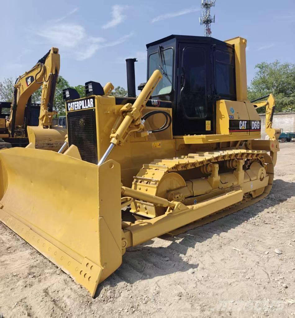 CAT D 6 G 履帶推土機
