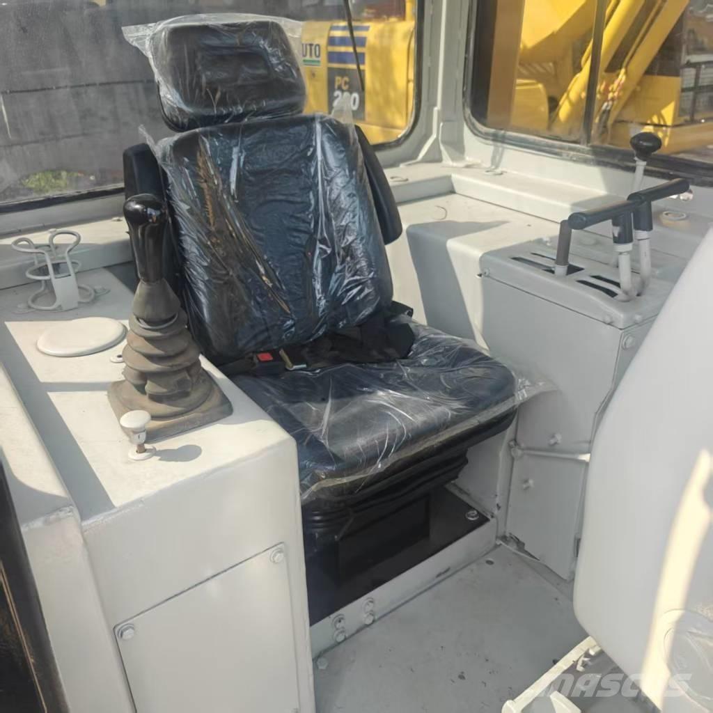 CAT D 6 G 履帶推土機