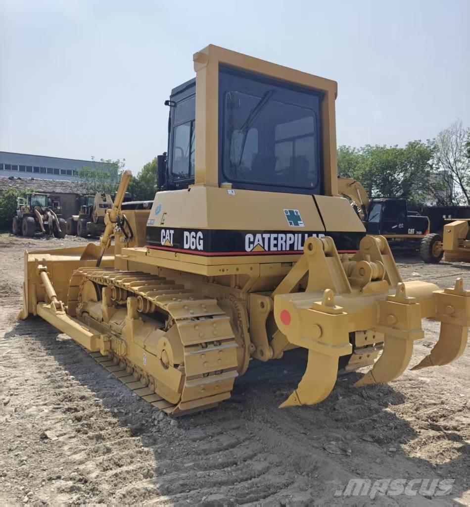 CAT D 6 G 履帶推土機