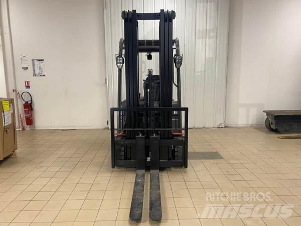 Manitou ME320 越野車