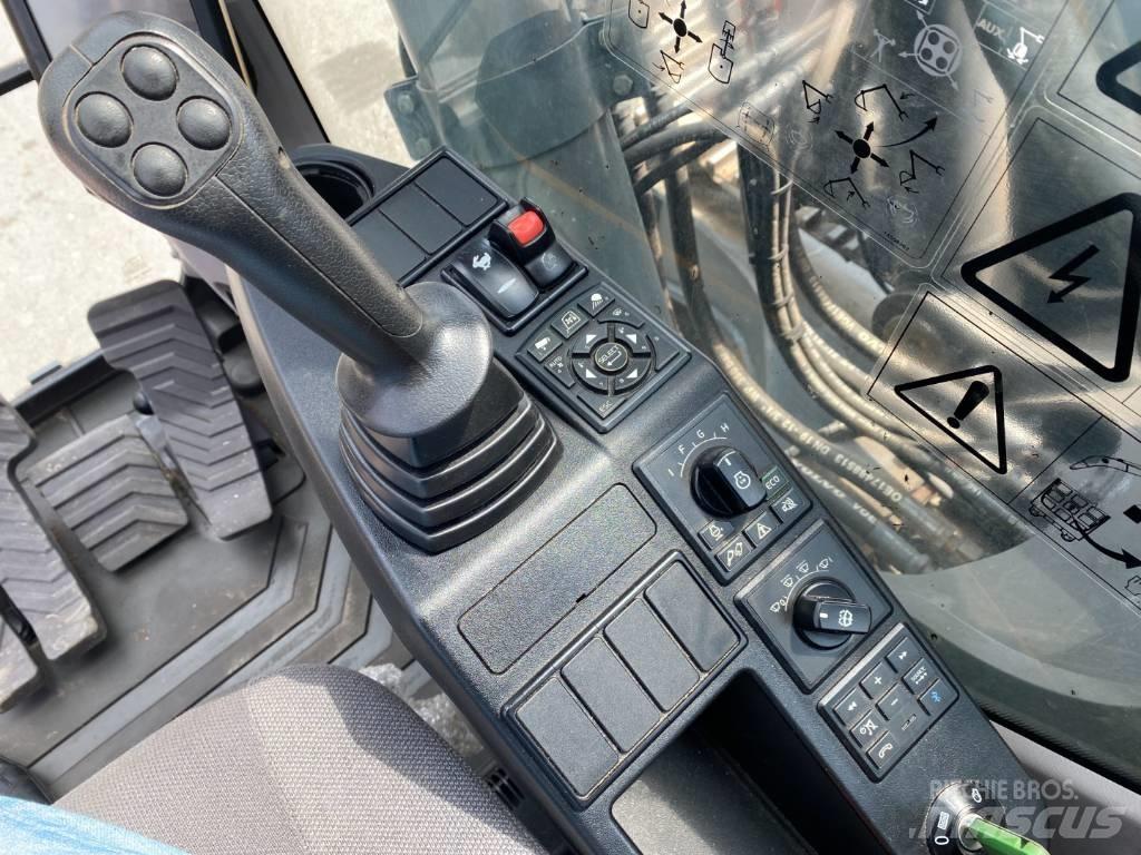 Volvo EC200 ENL 履帶式 挖土機/掘鑿機/挖掘機