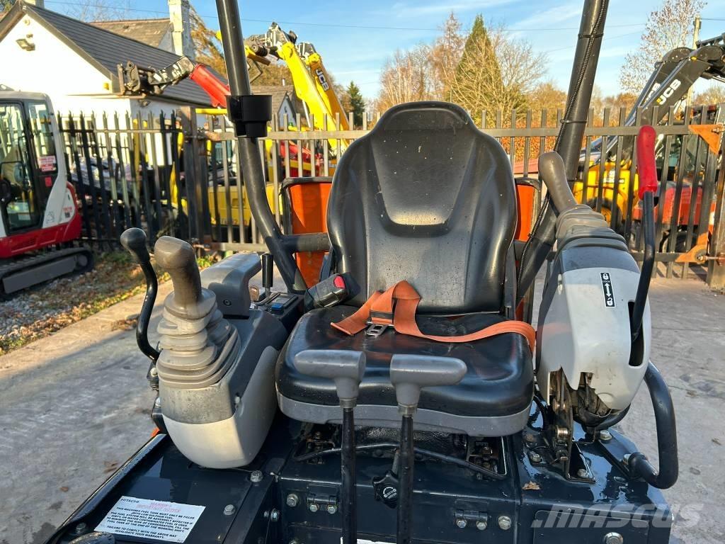 Hitachi ZX 19 U-6 小型挖土機/掘鑿機<7t(小型挖掘機)