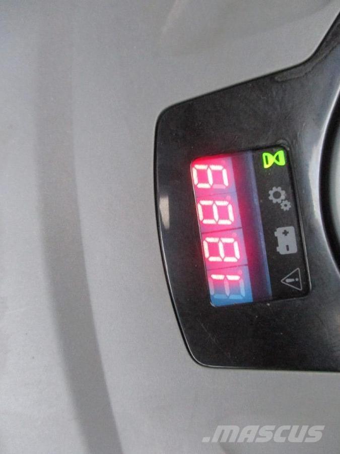 Toyota SPE120 平台型低架升降機