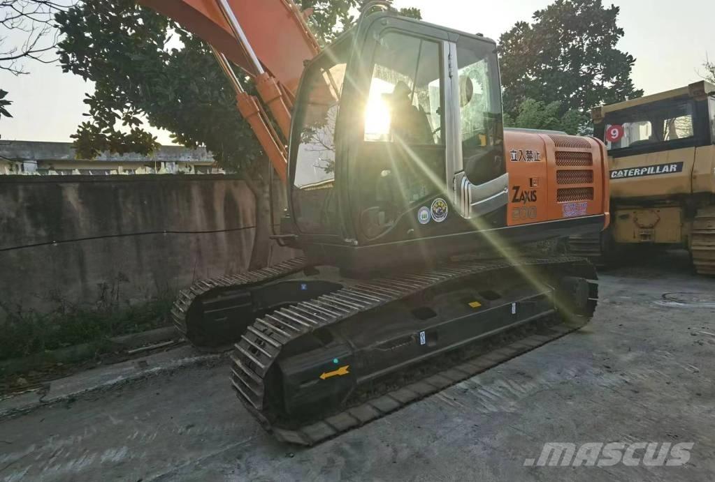 Hitachi ZX 200 履帶式 挖土機/掘鑿機/挖掘機