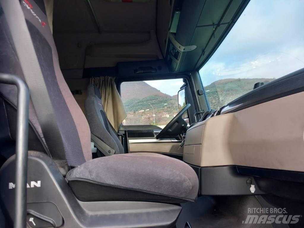 MAN TGX 26.420 運輸車輛