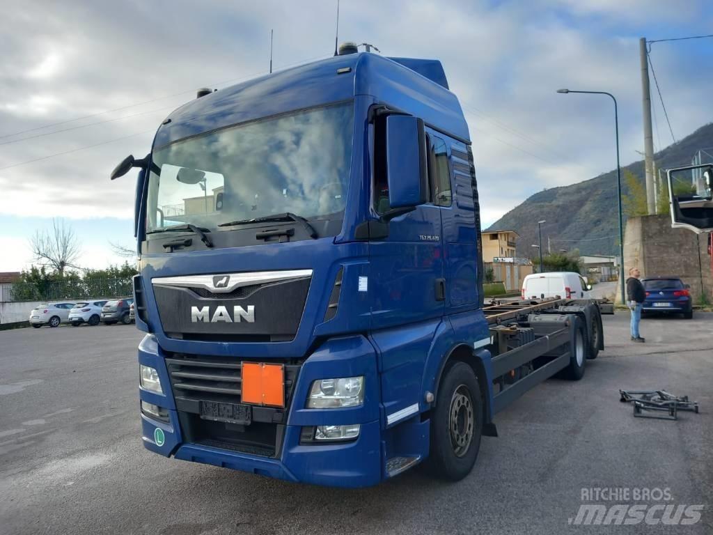 MAN TGX 26.420 運輸車輛