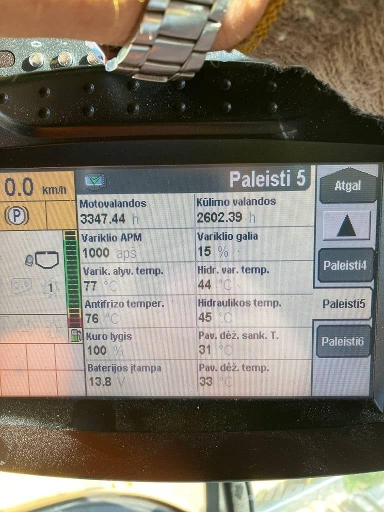 New Holland CX 8080 聯合收穫機