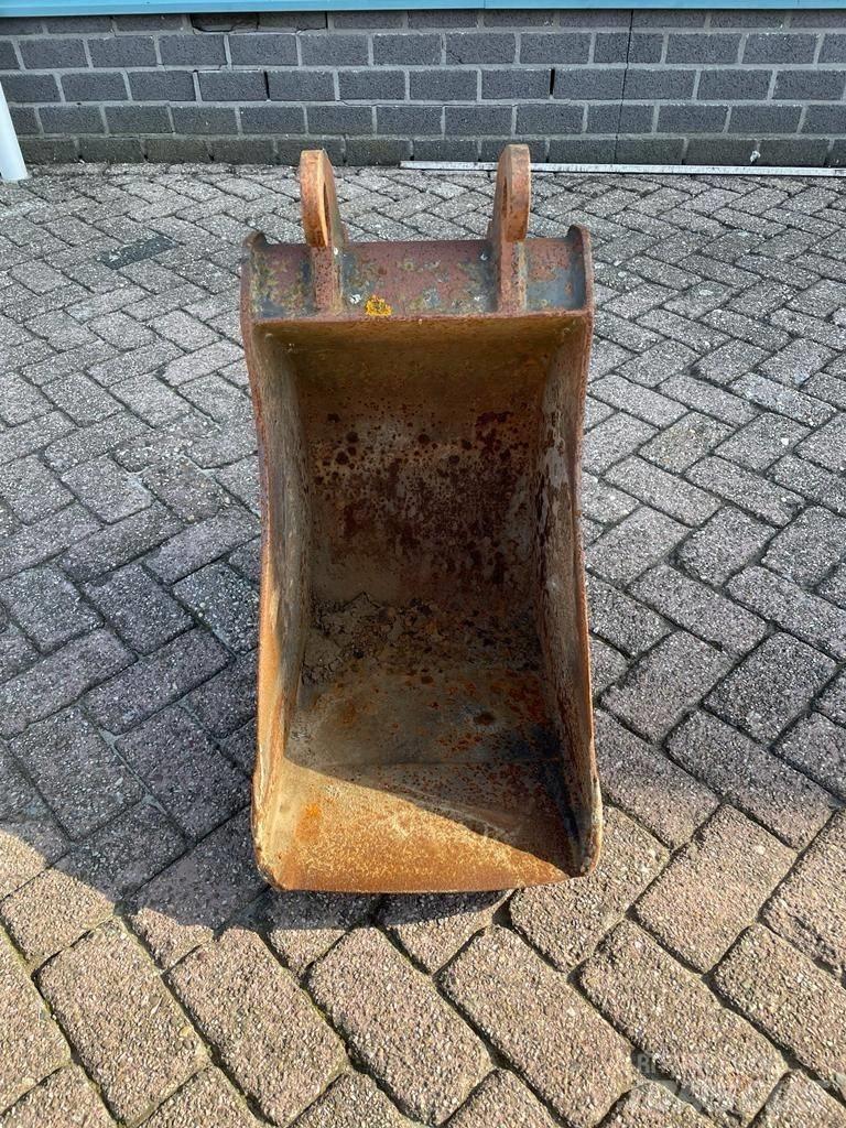 Eurosteel sleuvenbak 鏟斗