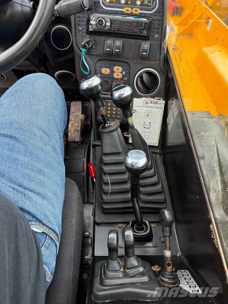 JCB 535-125 農業用伸縮臂裝載機