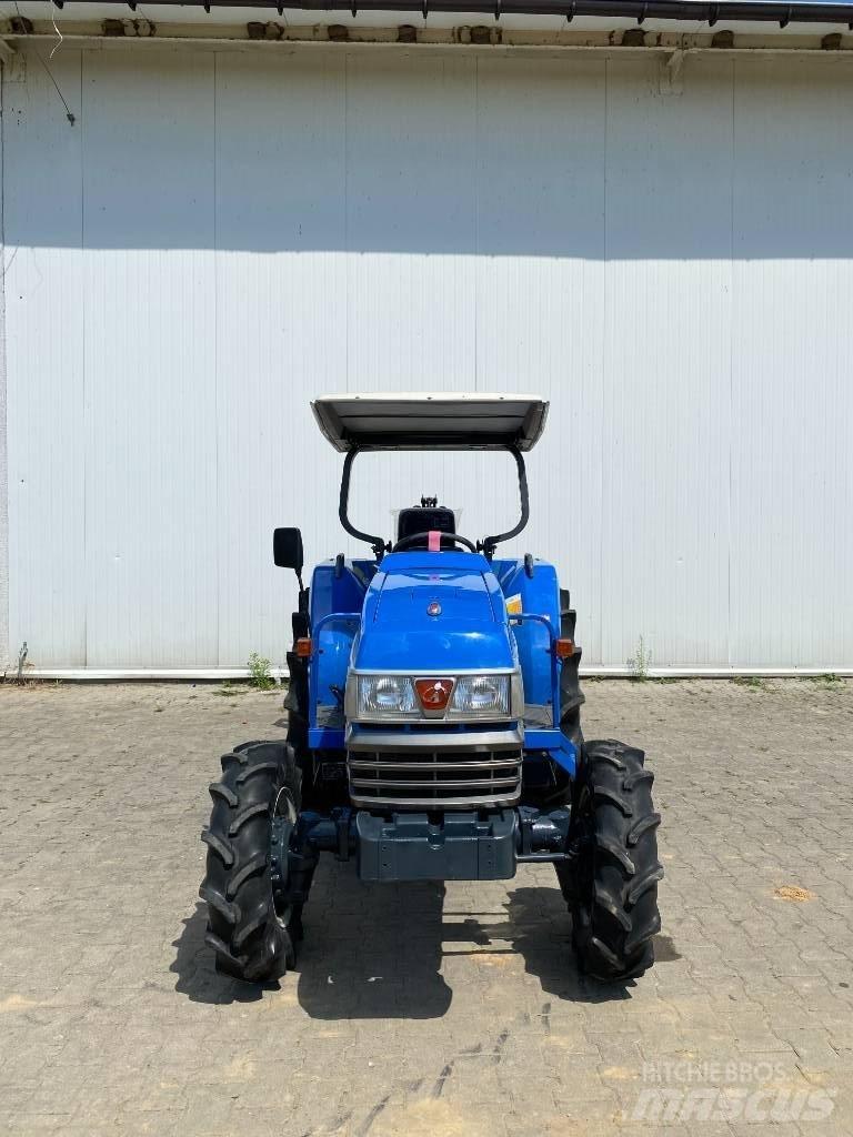 Iseki Geas 33 小型曳引機