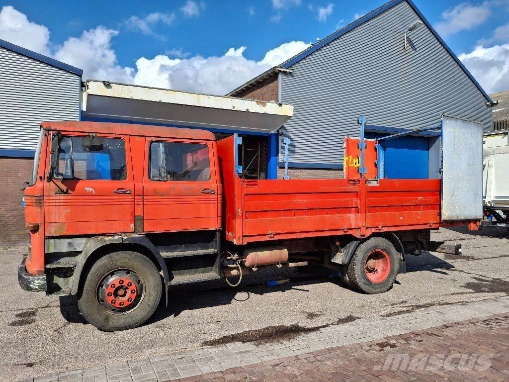 Mercedes-Benz 1113 商用底盤車