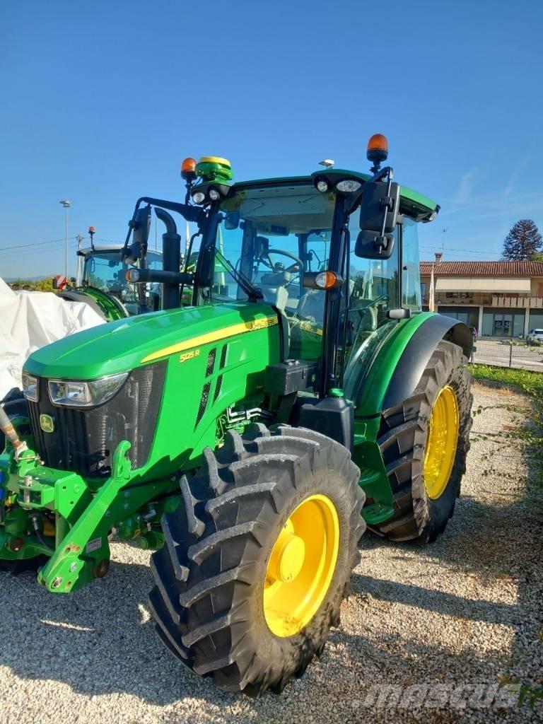 John Deere 5125 R 曳引機