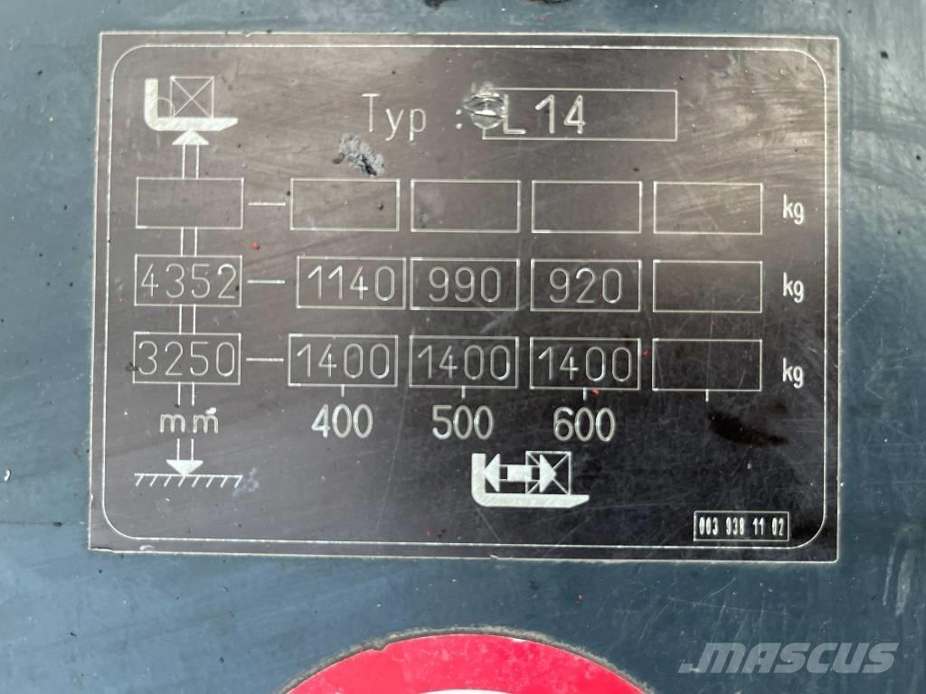 Linde L 14 V-3816 自走式堆積機
