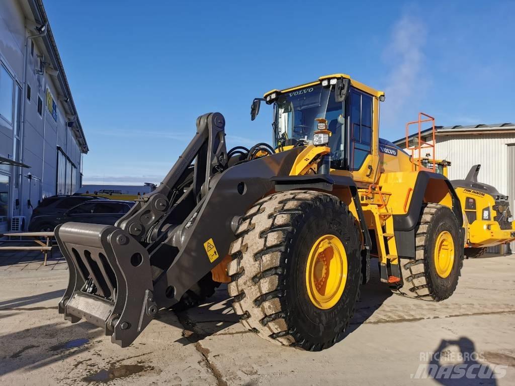 Volvo L220H 輪胎式裝載機