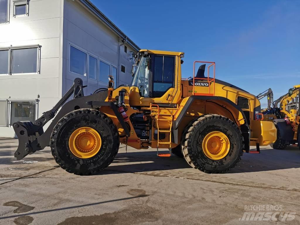 Volvo L220H 輪胎式裝載機