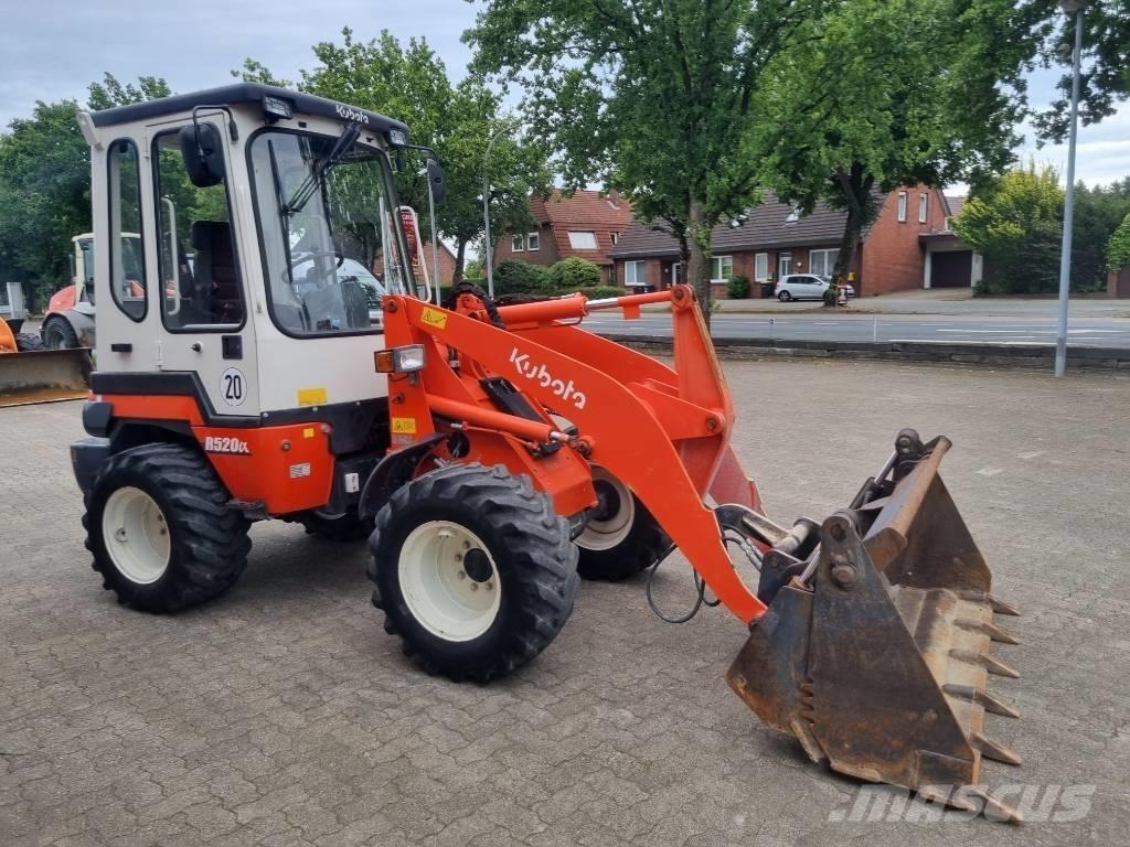 Kubota R 520 N 輪胎式裝載機