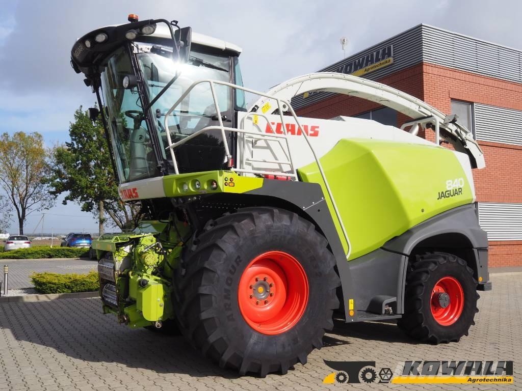 CLAAS Jaguar 840 4x4 自走式飼料採集機