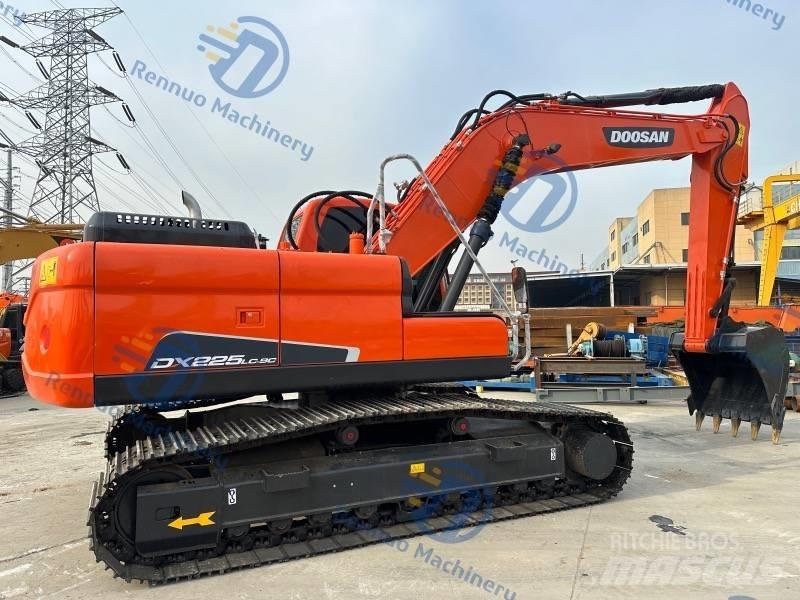 Doosan DX 225 LC-9C 履帶式 挖土機/掘鑿機/挖掘機