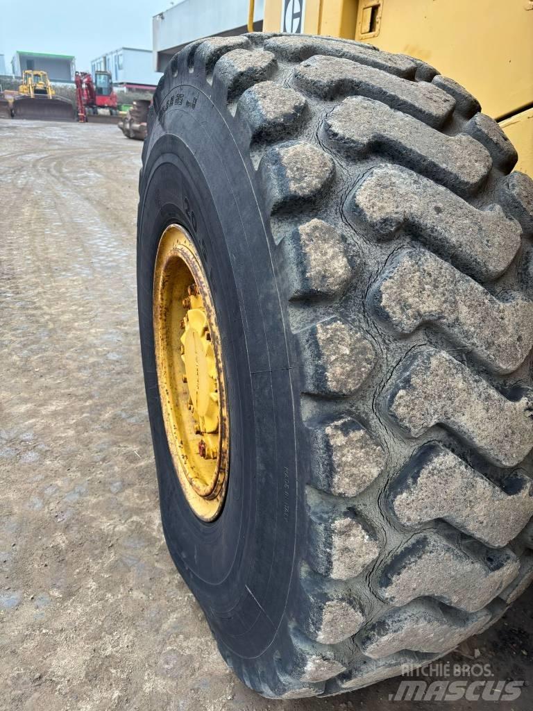 CAT 950 B 輪胎式裝載機
