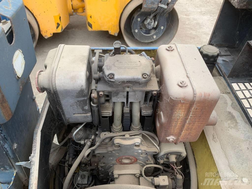 Bomag BW 80 AD 雙輪滾壓機