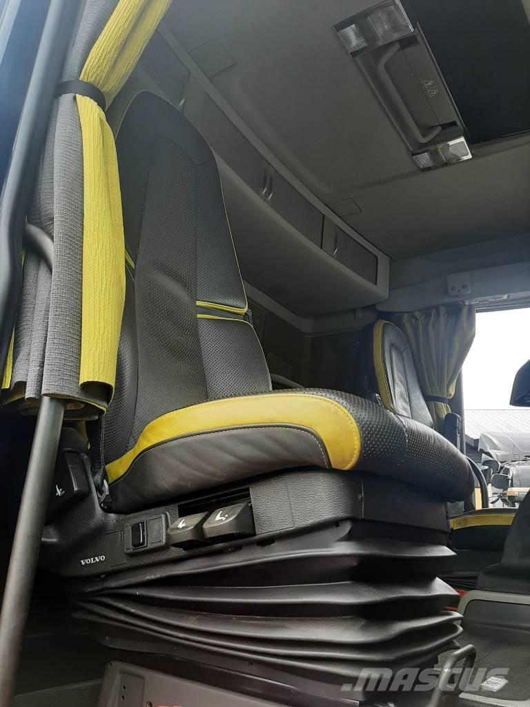 Volvo FH 16 木材貨車