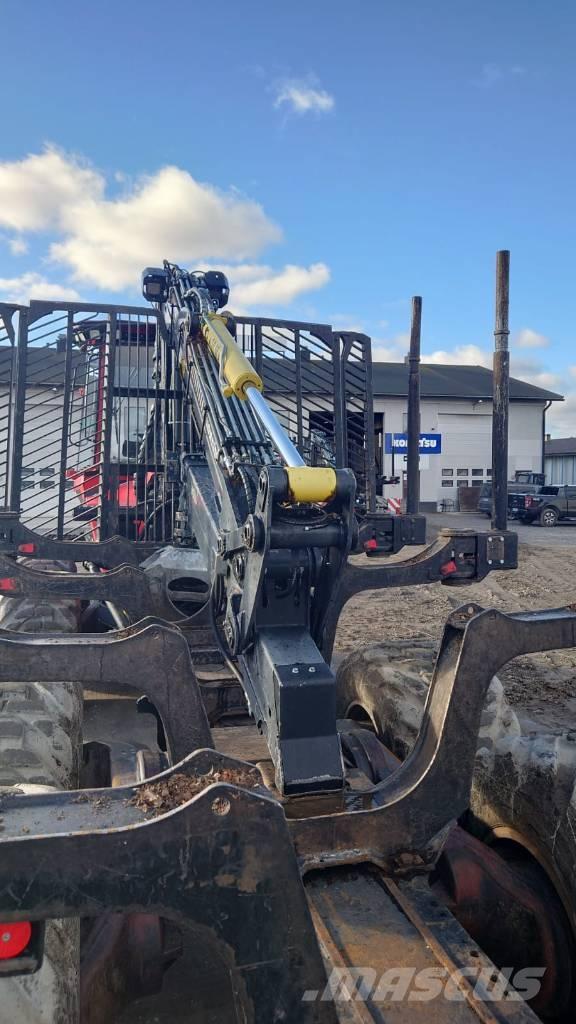 Komatsu 845 集運機