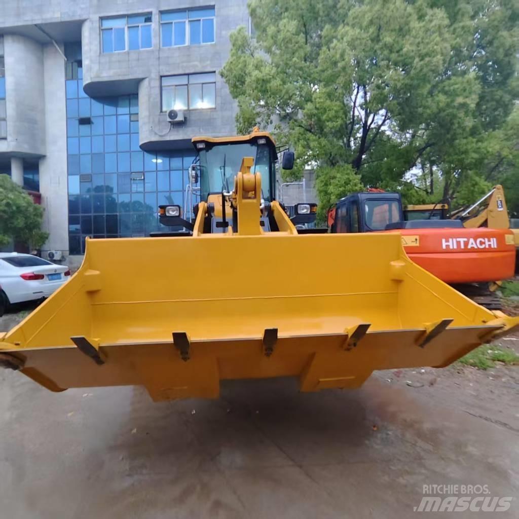 SDLG 958F 輪胎式裝載機