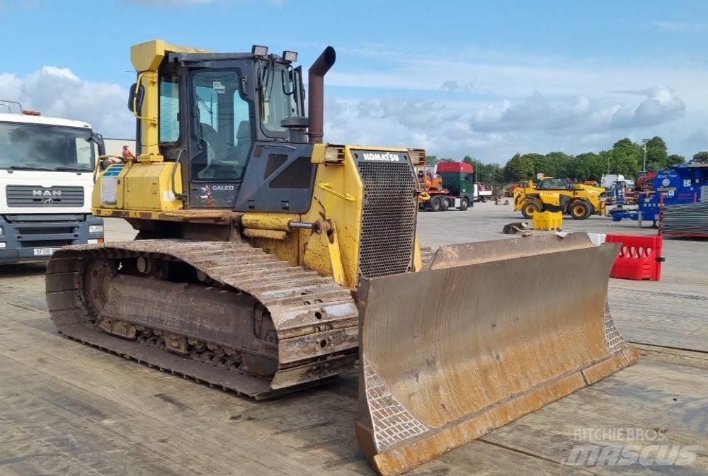Komatsu D 61 PX-15 履帶推土機
