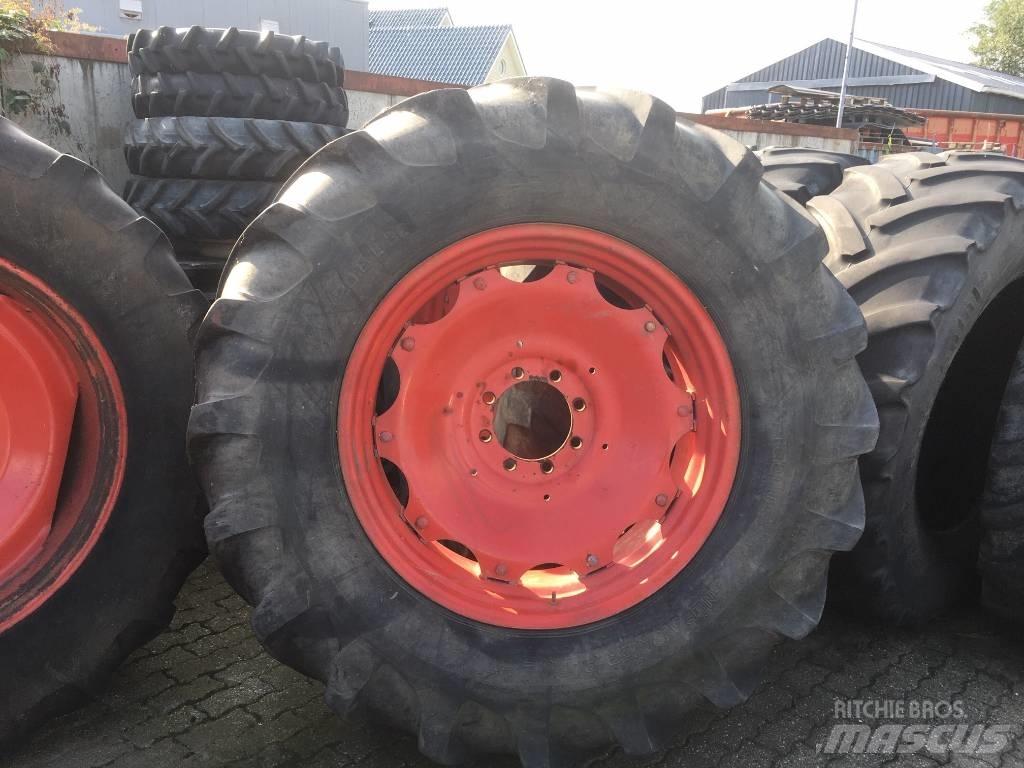 Taurus 20.8 R 38 輪胎、車輪和輪圈