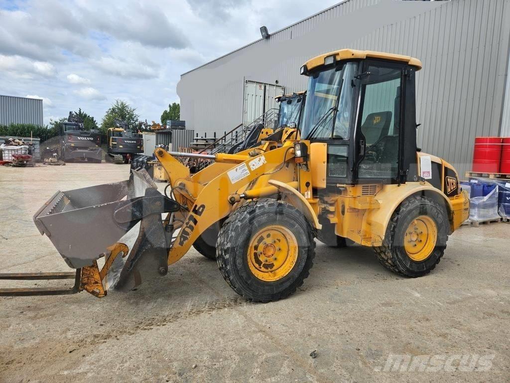 JCB 407 B 輪胎式裝載機