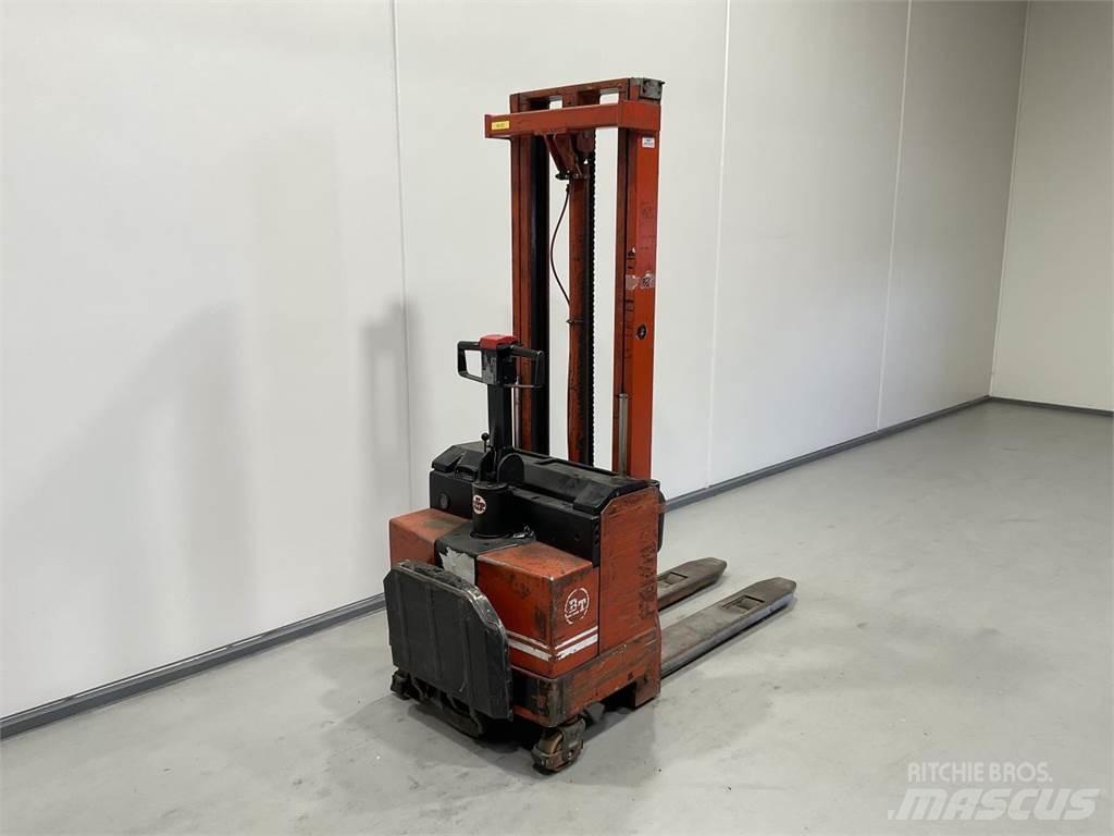 BT LSV 1250 E/10 自走式堆積機