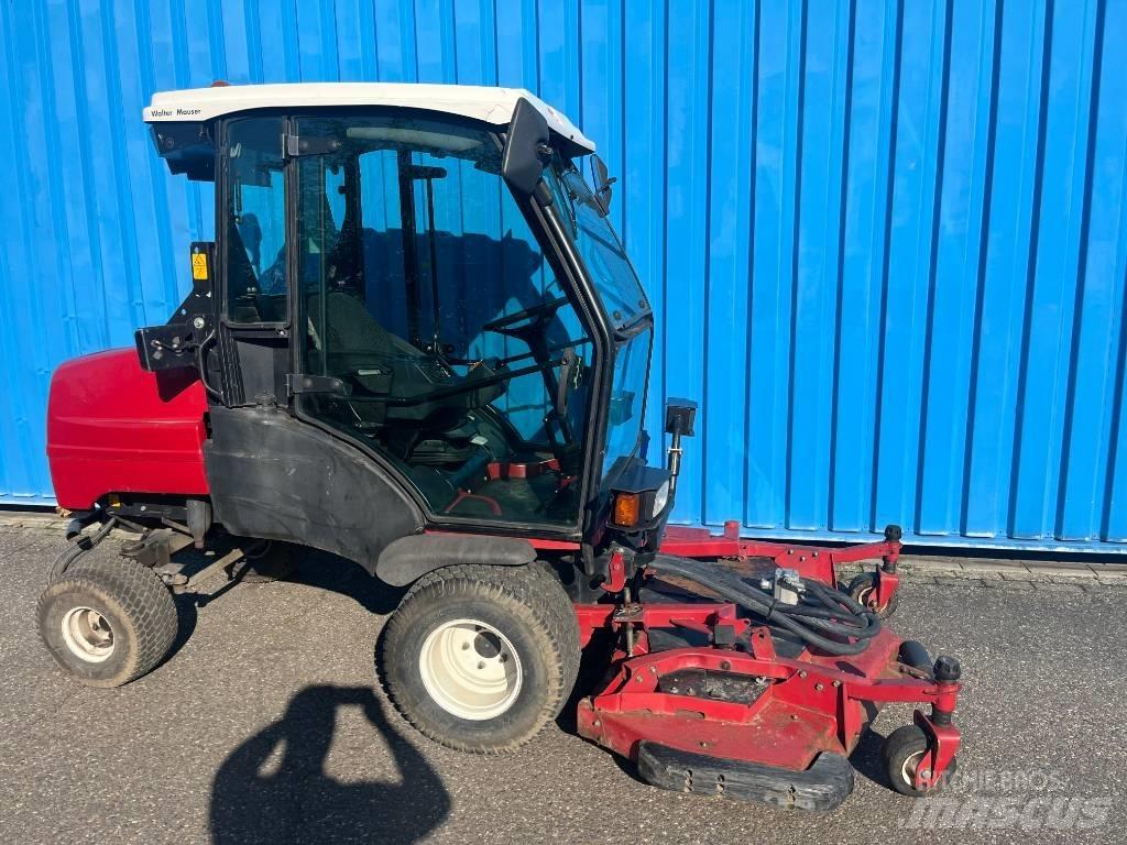 Toro Groundmaster 騎乘式割草機