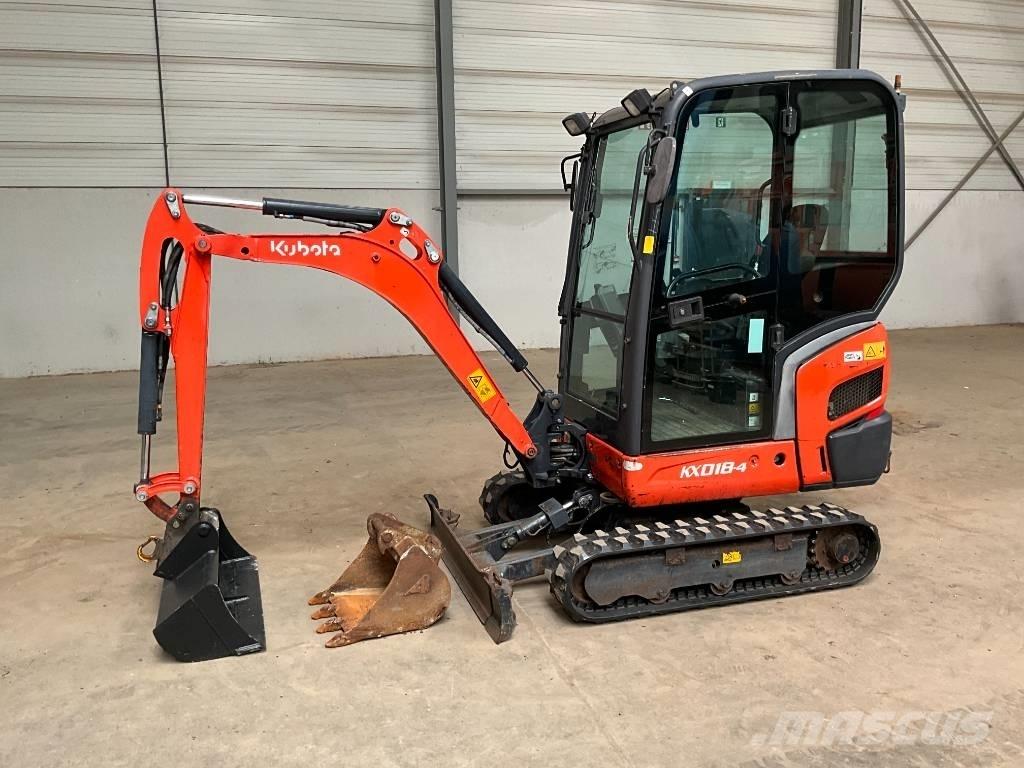 Kubota KX 018-4 小型挖土機/掘鑿機<7t(小型挖掘機)