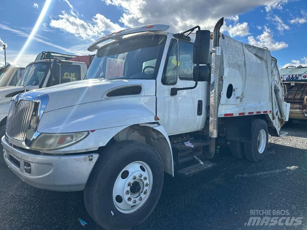 International 4300 垃圾車
