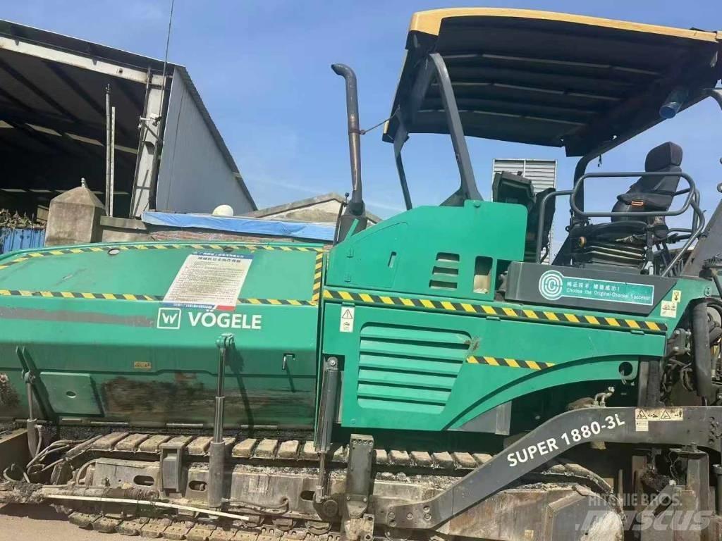 Vögele 1880-2l 瀝青攤舖機/鋪路機