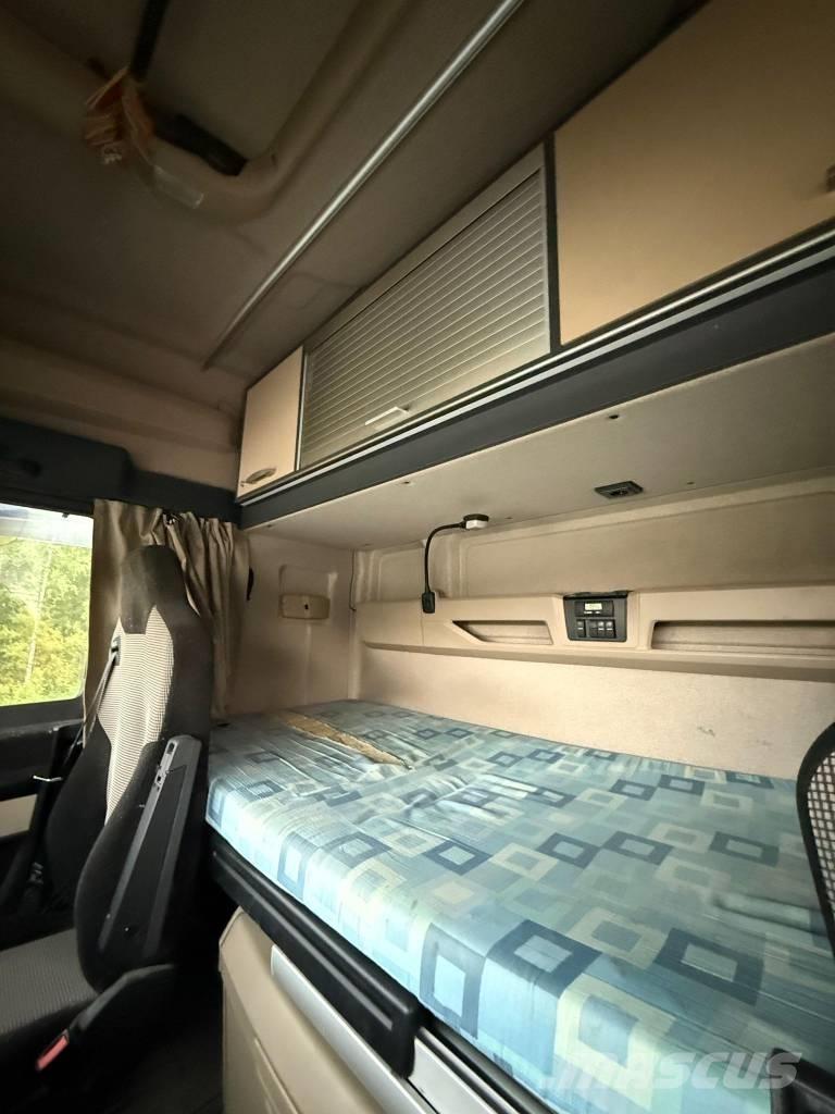 MAN TGX 32.580 平板 / 絞盤 卡車