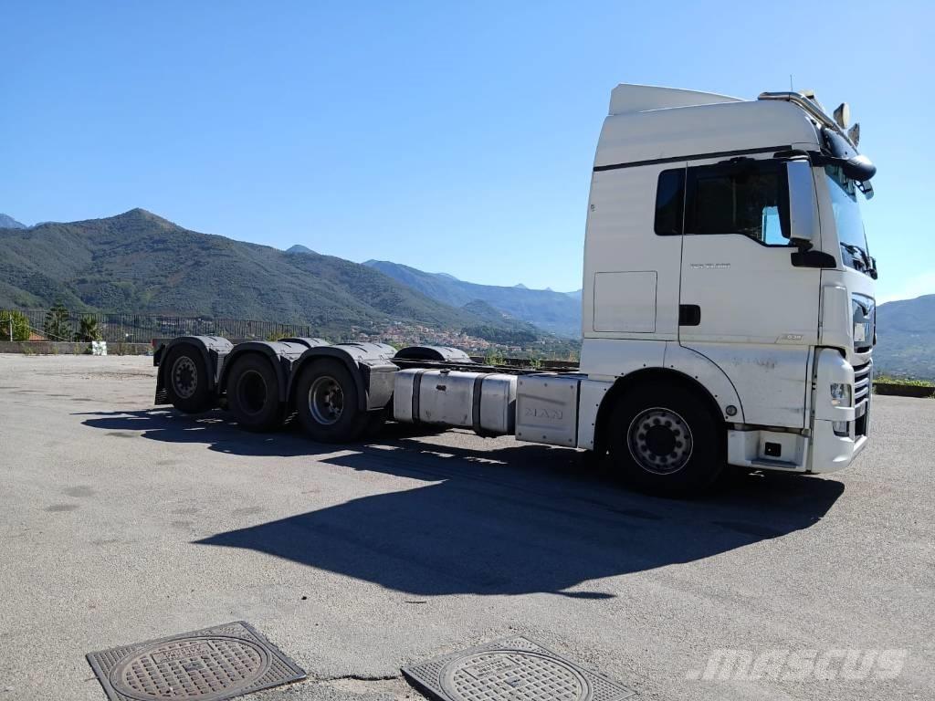 MAN TGX 35.580 運輸車輛