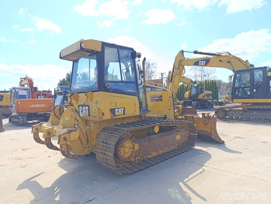 CAT D 4 K 履帶推土機