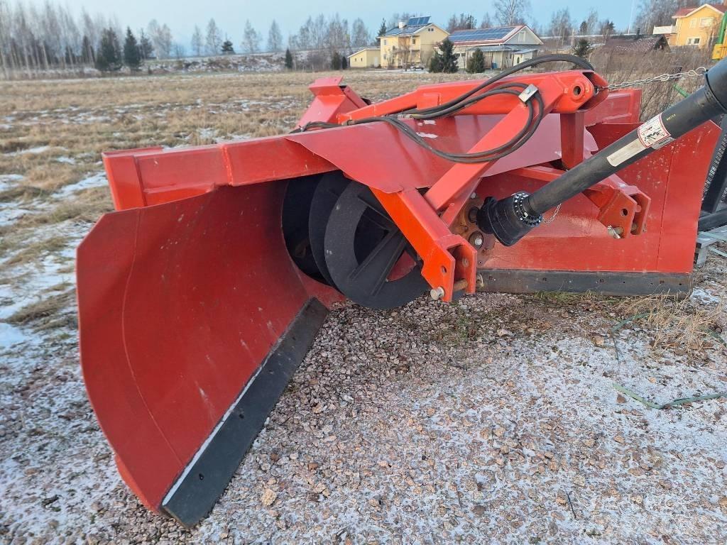 TR 270 掃雪機