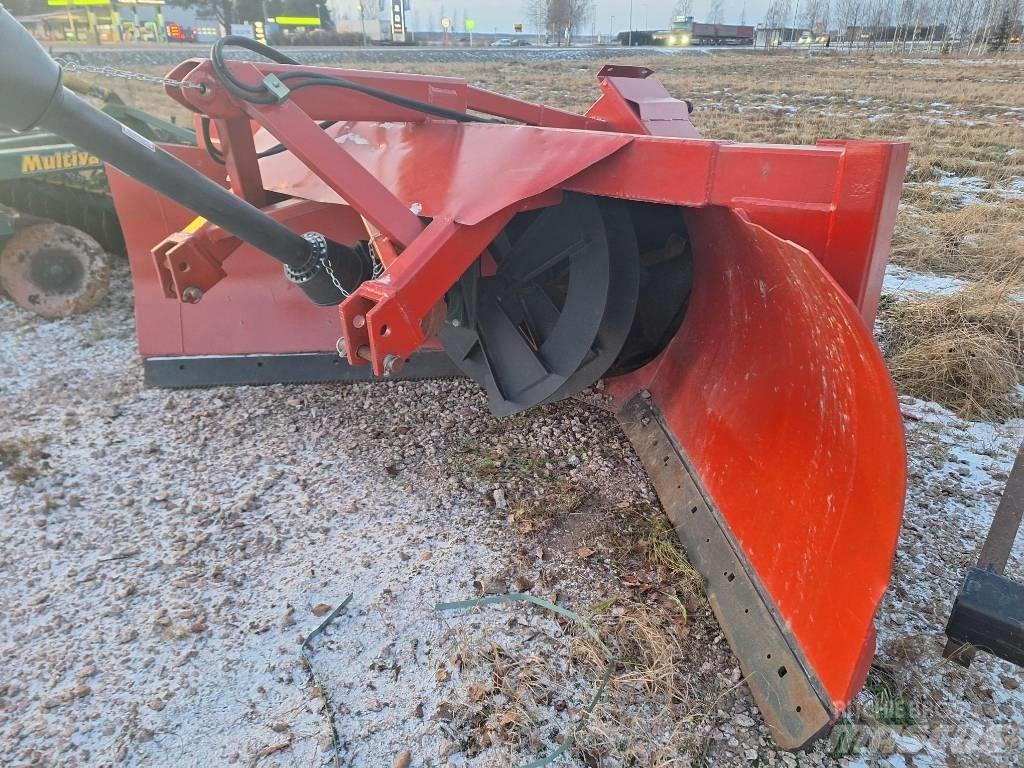 TR 270 掃雪機