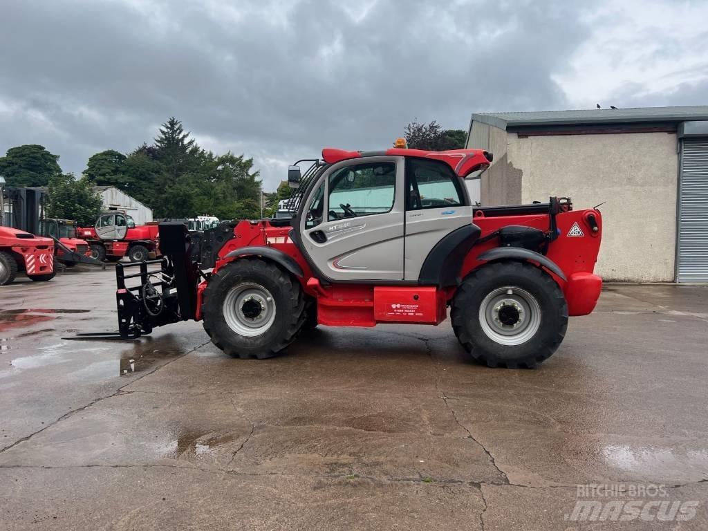 Manitou MT 1840 伸縮臂操作車