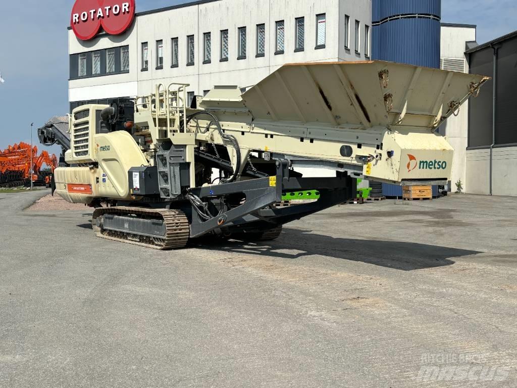 Metso LT200HP 移動式壓碎機