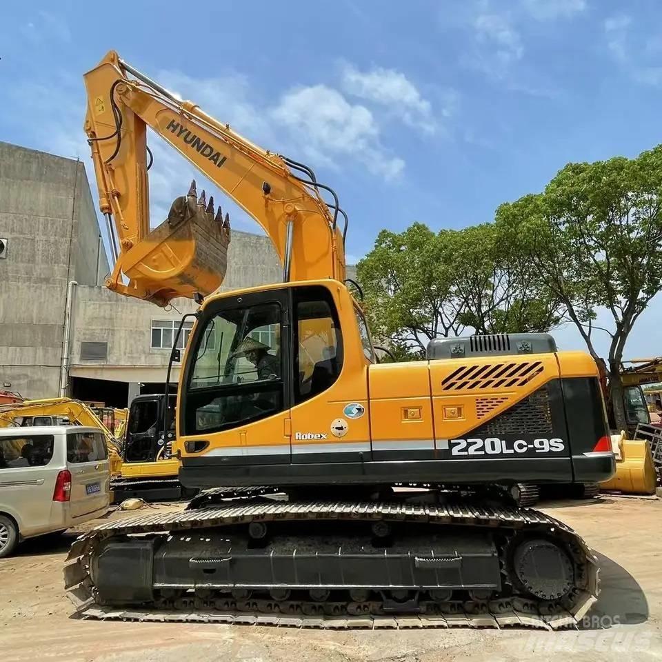 Hyundai R220-9s 履帶式 挖土機/掘鑿機/挖掘機