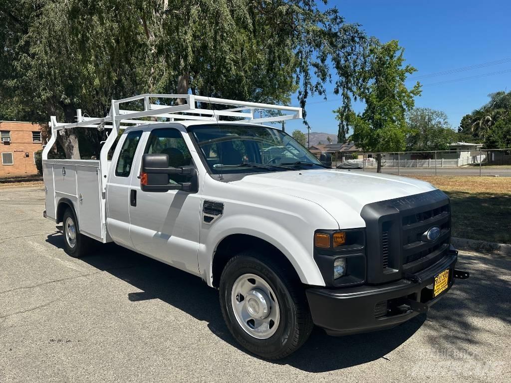 Ford F 250 SD 皮卡.傳統半斗卡車/側卸板