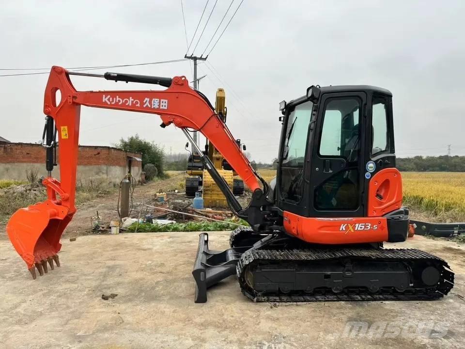 Kubota KX163-5 小型挖土機/掘鑿機<7t(小型挖掘機)