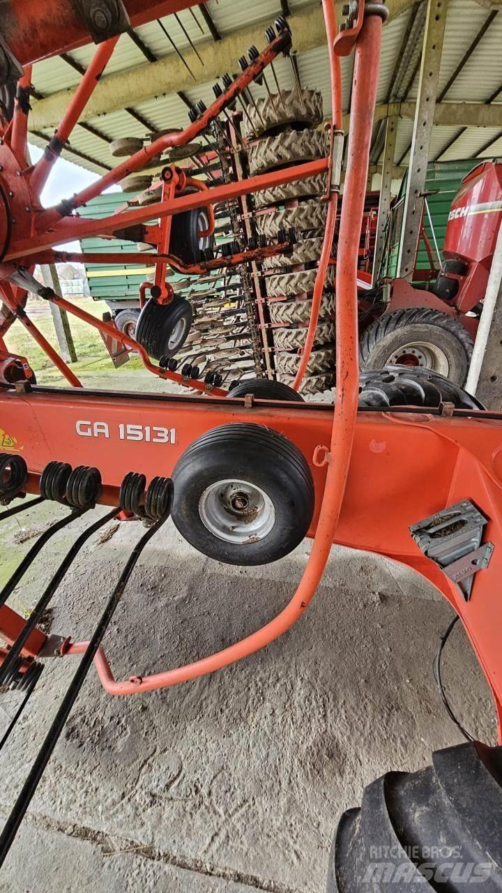 Kuhn GA 15131 堆草機