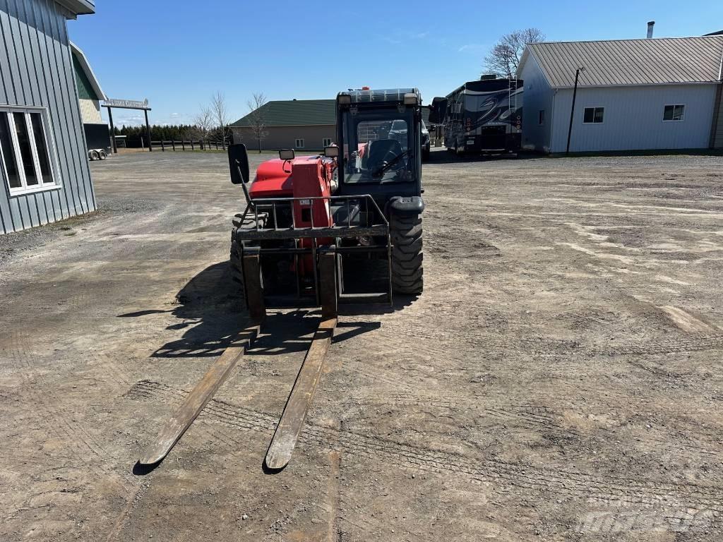 Manitou MT 5519 伸縮臂操作車