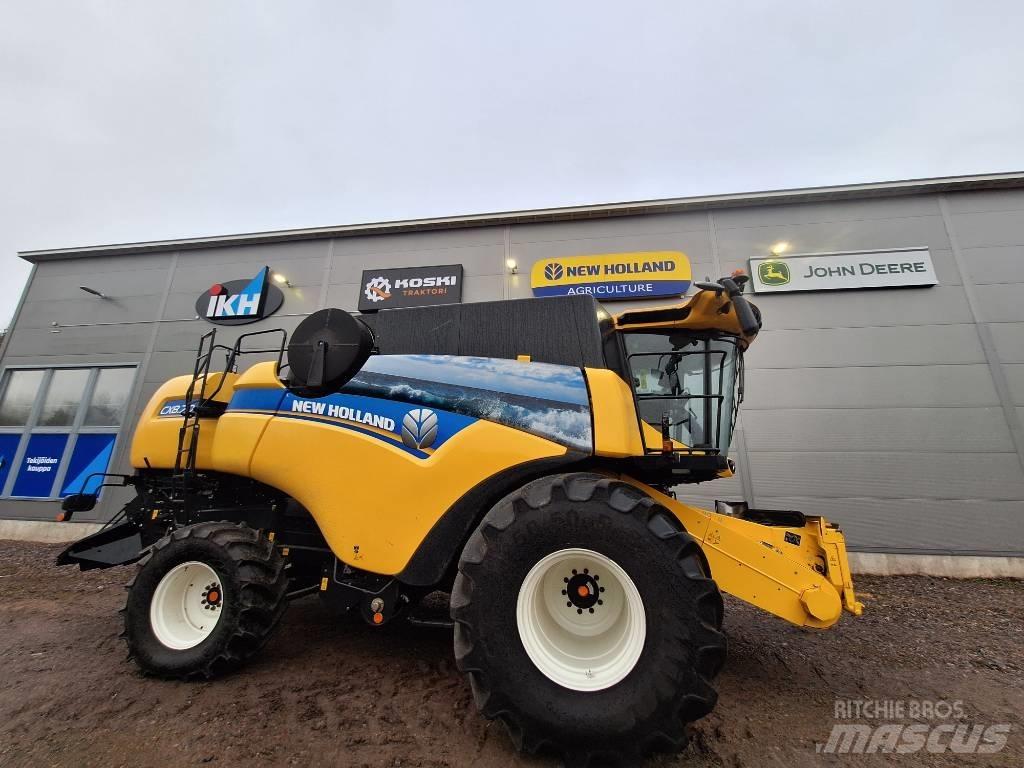 New Holland CX 8.70 聯合收穫機